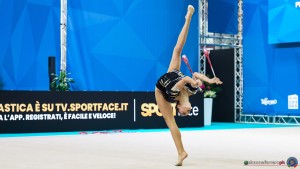 piergentili anna sfe06119 copia simone ferraro ph